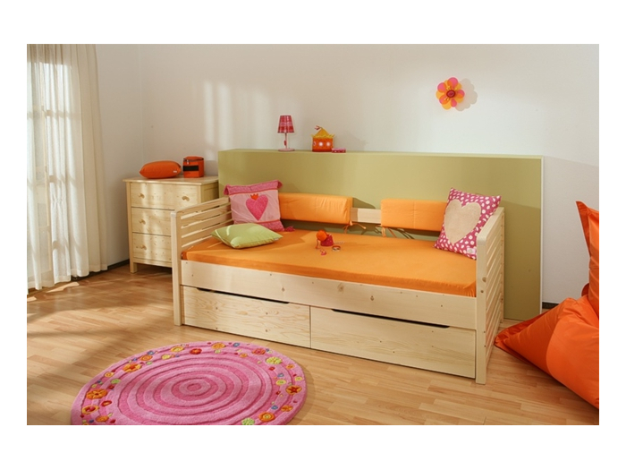 Bett Thomas II. mit Seiten und Vorderseite